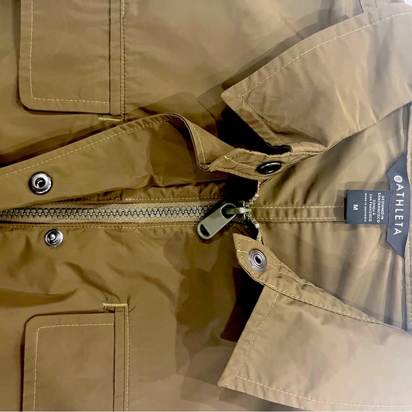 Olive Green Athleta Sleeveless Resistant Overcoat - Size M, EUC - Picture 5 of 7